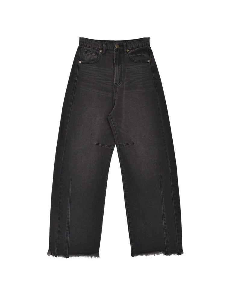 裾フリンジバレルレッグデニムパンツ