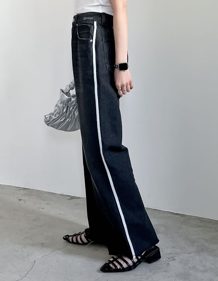 コットンデニムサイドラインワイドストレートパンツ