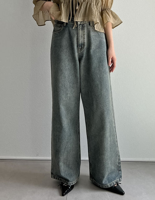 オーバーダイルーズデニムパンツ