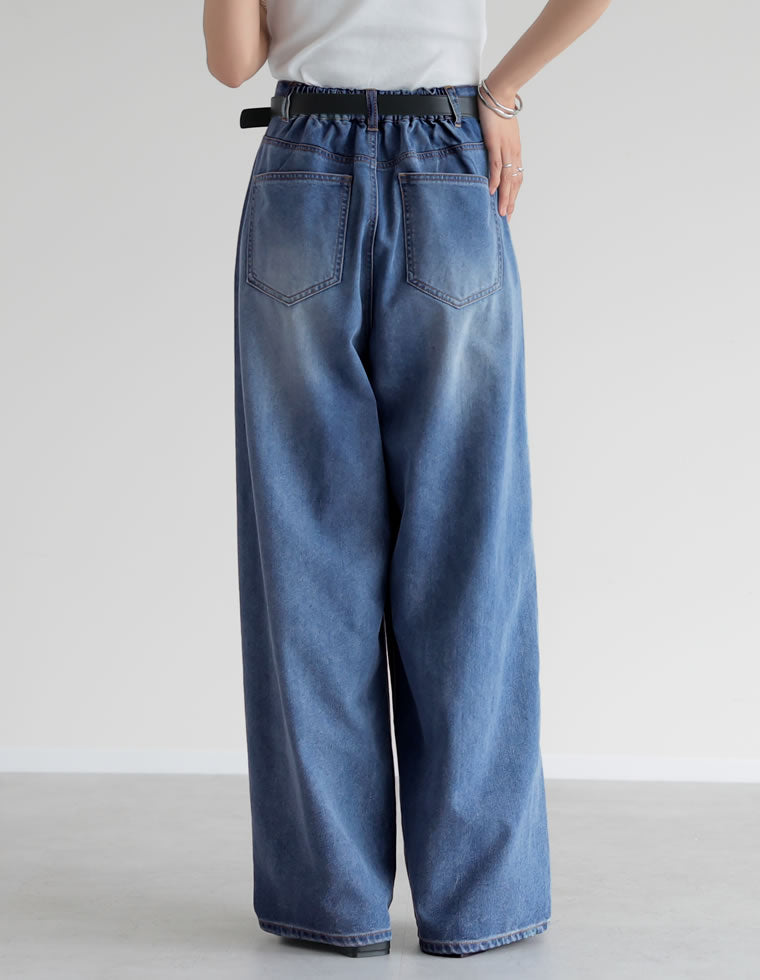 冷感デニムツータックワイドストレートパンツ