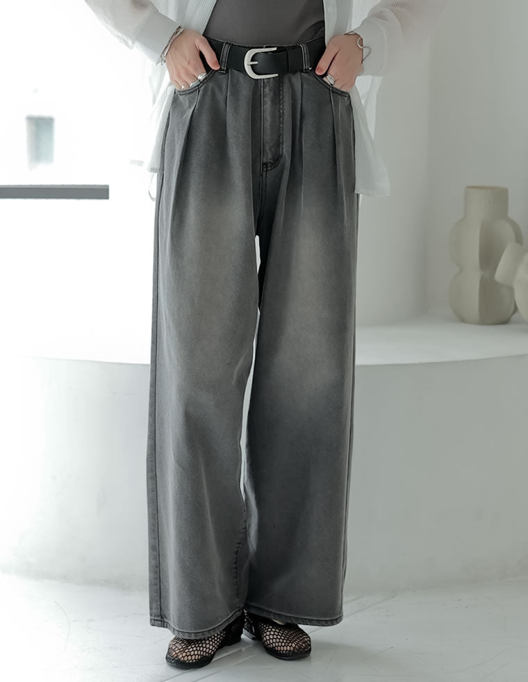 冷感デニムツータックワイドストレートパンツ