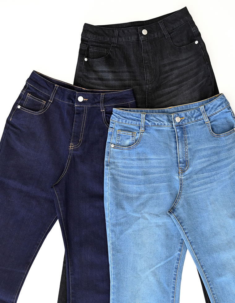 ストレッチデニムキックフレアパンツ