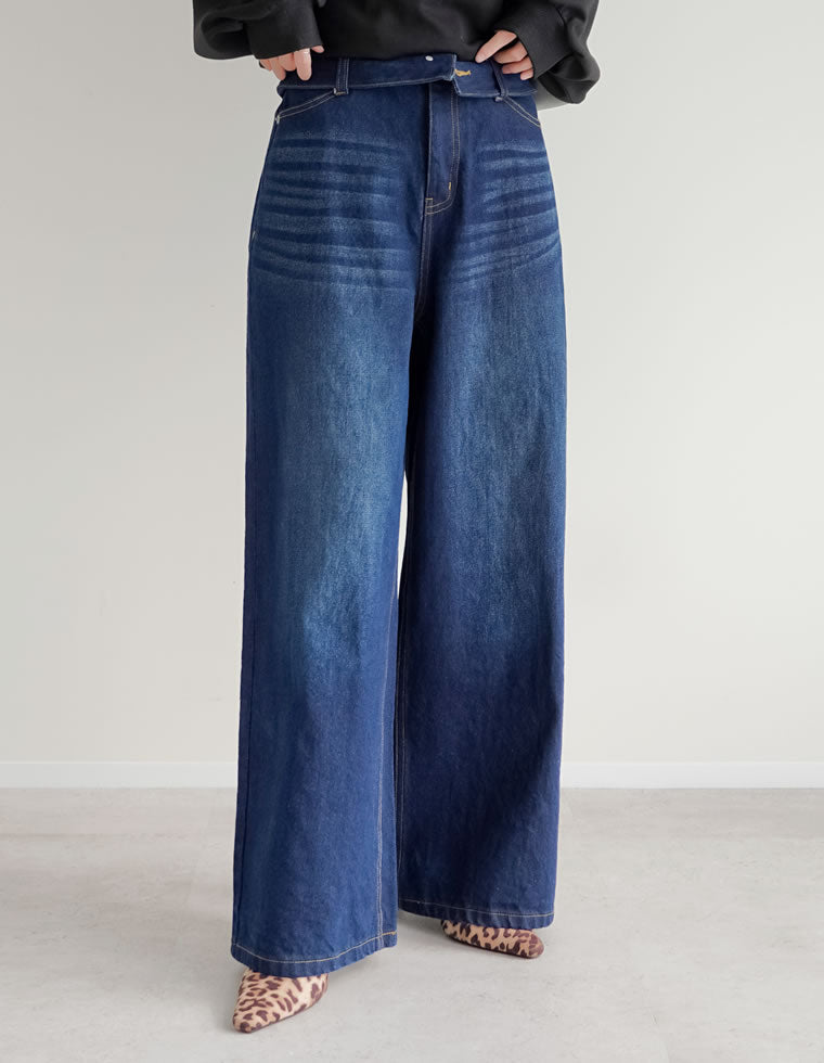 折り返しウエストワイドデニムパンツ