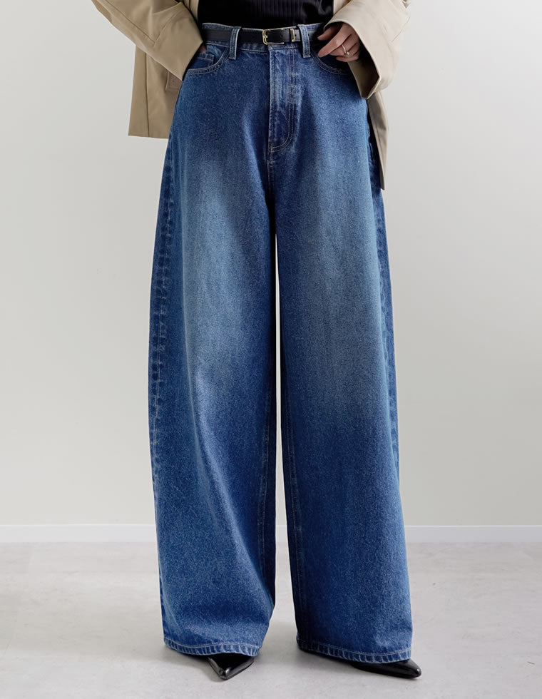 コットンブレンドルーズフィットバギーデニムパンツ